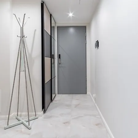아파트 Modern Close To The - Terrace, Free Parking, Restaurants Close