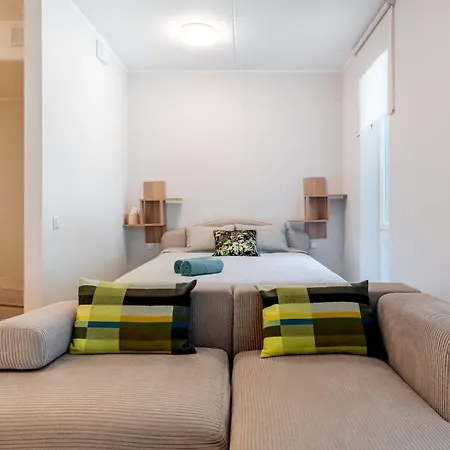 Modern Close To The - Terrace, Free Parking, Restaurants Close 아파트